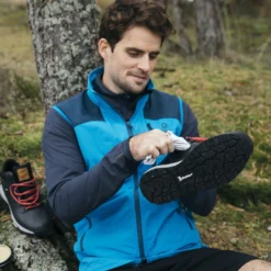 Halti Pallas Miesten X-Stretch Liivi -Halti Retkeily Kauppa 0640324 0880069 0542531 Halti Pallas Miesten Liivi mood 11