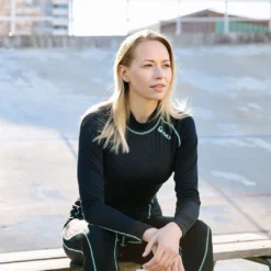 Halti Avion Naisten Light Aluspaita -Halti Retkeily Kauppa 0860282 0860283 mood 10