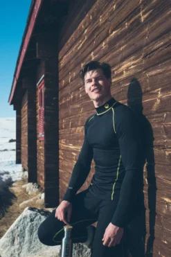 Halti Avion Miesten Light Aluspaita -Halti Retkeily Kauppa 0860284 0860264 mood 1